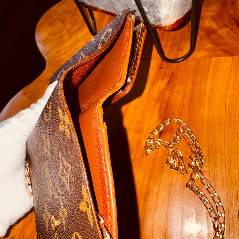 Louis Vuitton French purse, wallet, monogram, vintage kiss Lock brown gold - Picture 12 of 16